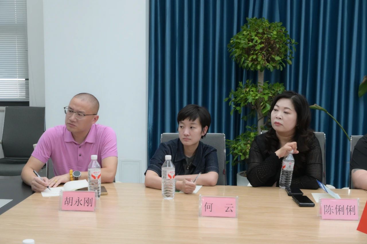 【谋发展 话创新 强学习】河北省重庆商会召开会长办公会