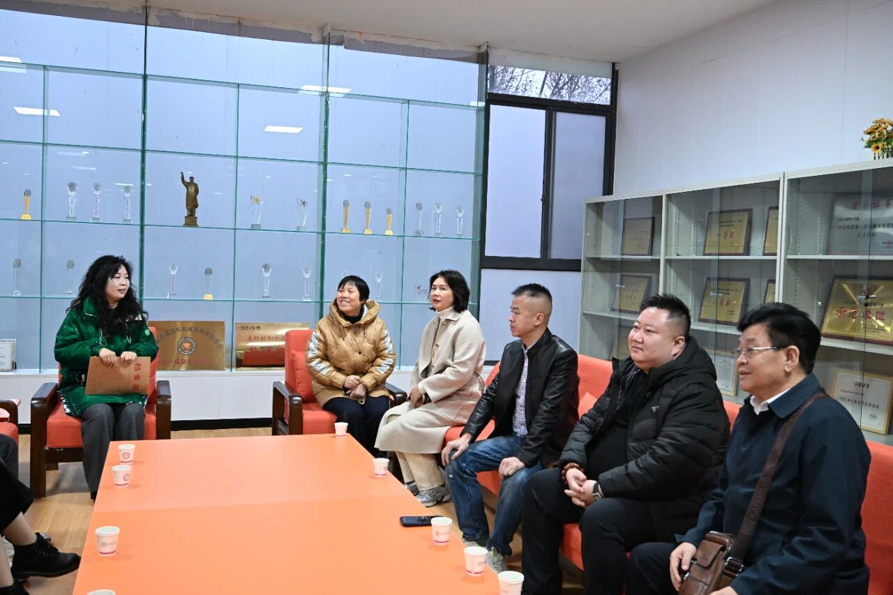 走访会员企业 共绘发展蓝图 | 河北省重庆商会一行走进石家庄天使护士学校