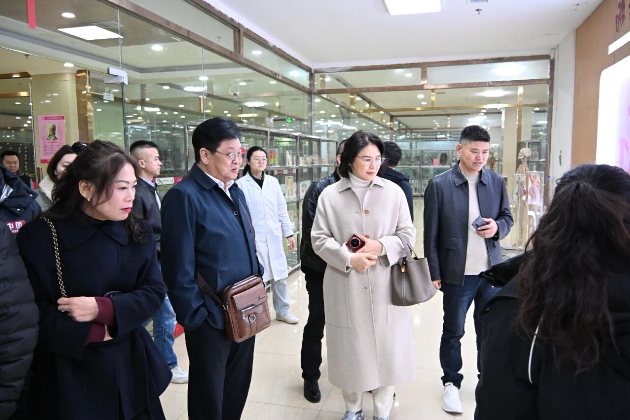 走访会员企业 共绘发展蓝图 | 河北省重庆商会一行走进石家庄天使护士学校