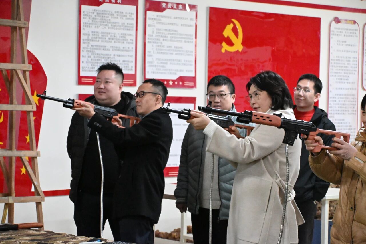 走访会员企业 共绘发展蓝图 | 河北省重庆商会一行走进石家庄天使护士学校